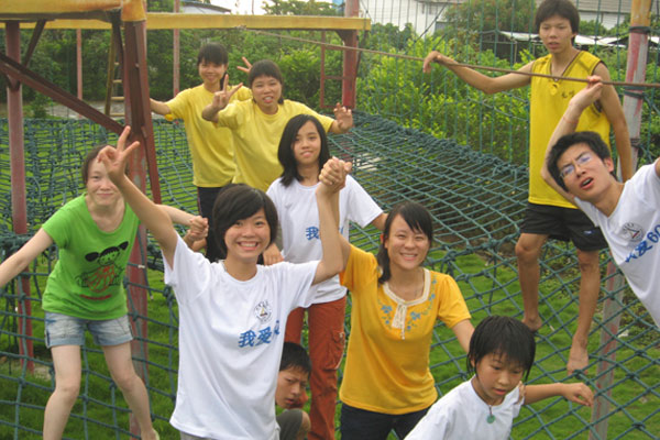 广州6q夏令营六大主题促进青少年身心和谐成长